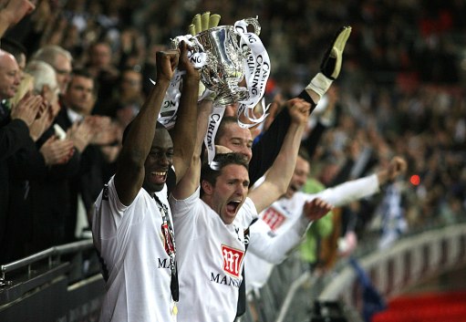 德佬：联赛不应该有中断，国家队比赛导致球员受伤应有赔偿