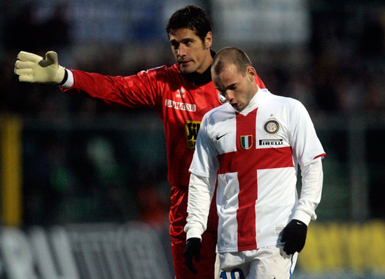 足球巴萨锋线双子星状态火热，联手贡献20球（巴萨锋线双星火力全开，联手轰入20球）