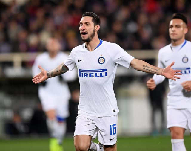 上任后首次露面，国足新帅邵佳一现场观战中国U22vs越南U22（履新后首次公开亮相，国足新帅邵佳一现身观战U22中国队对阵U22越南队）