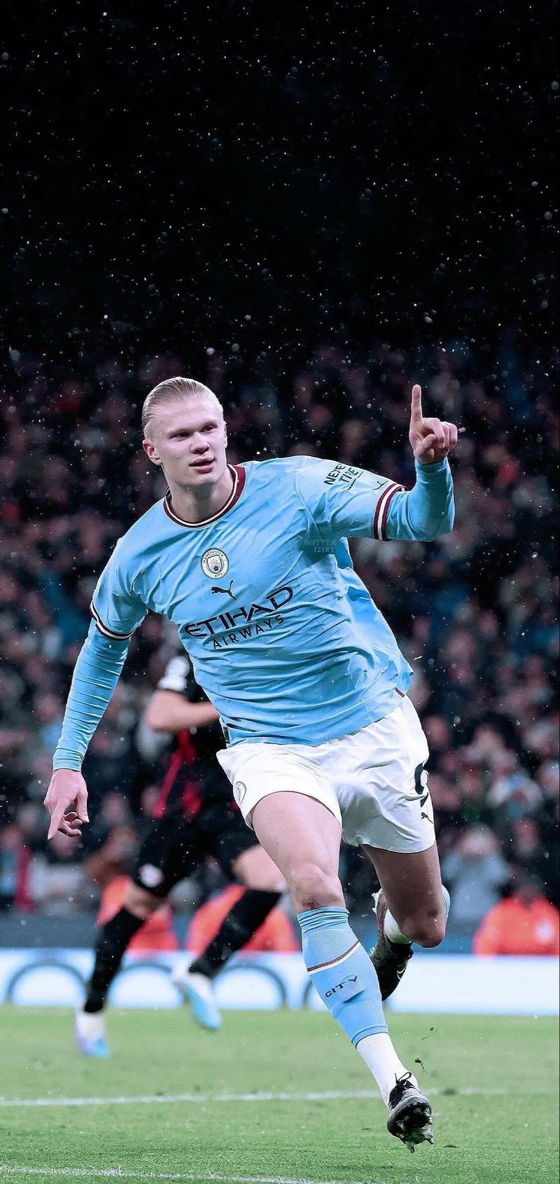 奥斯卡、约尼查助阵，怒放竞技场3V3街头足球赛玉溪站落幕（玉溪站怒放竞技场3V3街头足球赛圆满收官，奥斯卡、约尼查到场助阵）