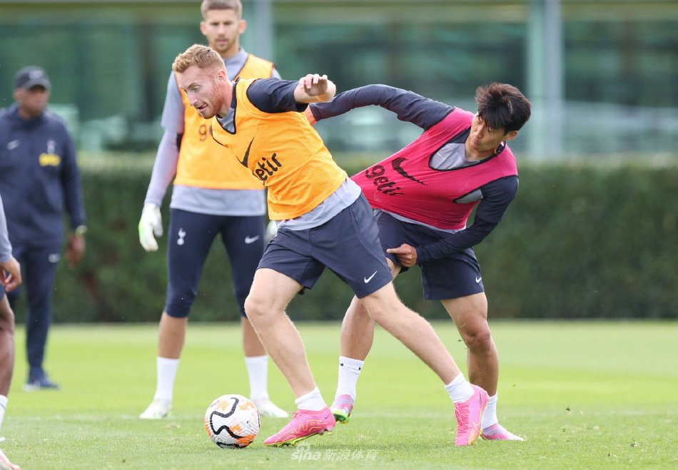 澳门博彩业2025年全年毛收入预计达2900亿澳门元