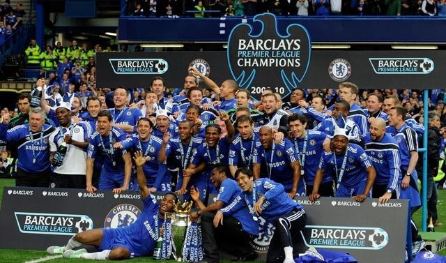 辽宁男篮连续两轮不敌广州龙狮，战绩止步杯赛，阵容调整和外援表现引发争议。