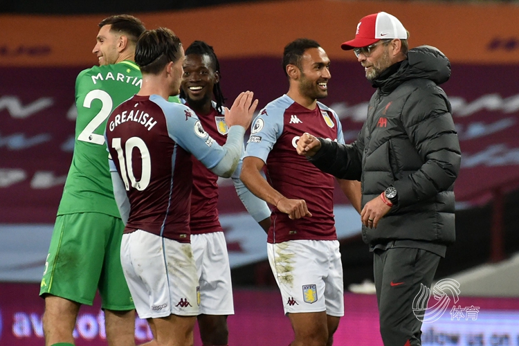 记者：阿森纳关注巴特萨吉，AC米兰标价4500万欧元（记者：阿森纳有意巴特萨吉，AC米兰要价4500万欧元）