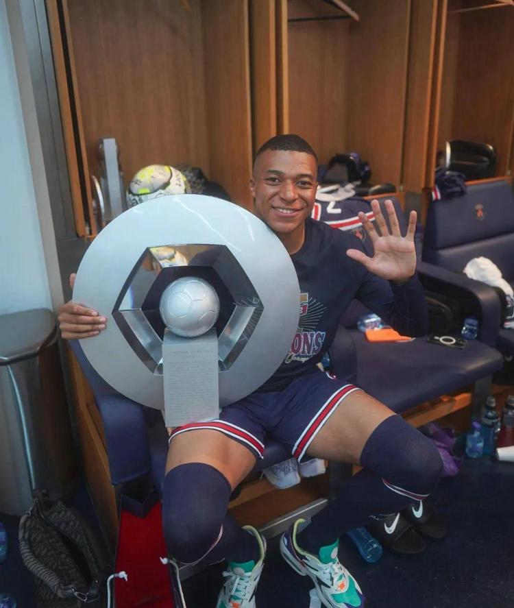 圣吉罗斯主帅：我们展现出了勇气和激情，对球队表现感到满意