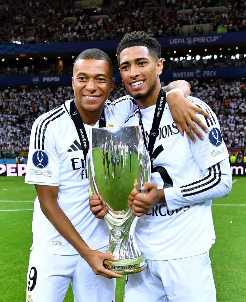 乔·科尔说纽卡斯尔开始加速了，这话听着有点意思